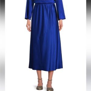 NWT Eileen Fisher Coordinating Stretch Silk
Charmeuse Full Skirt